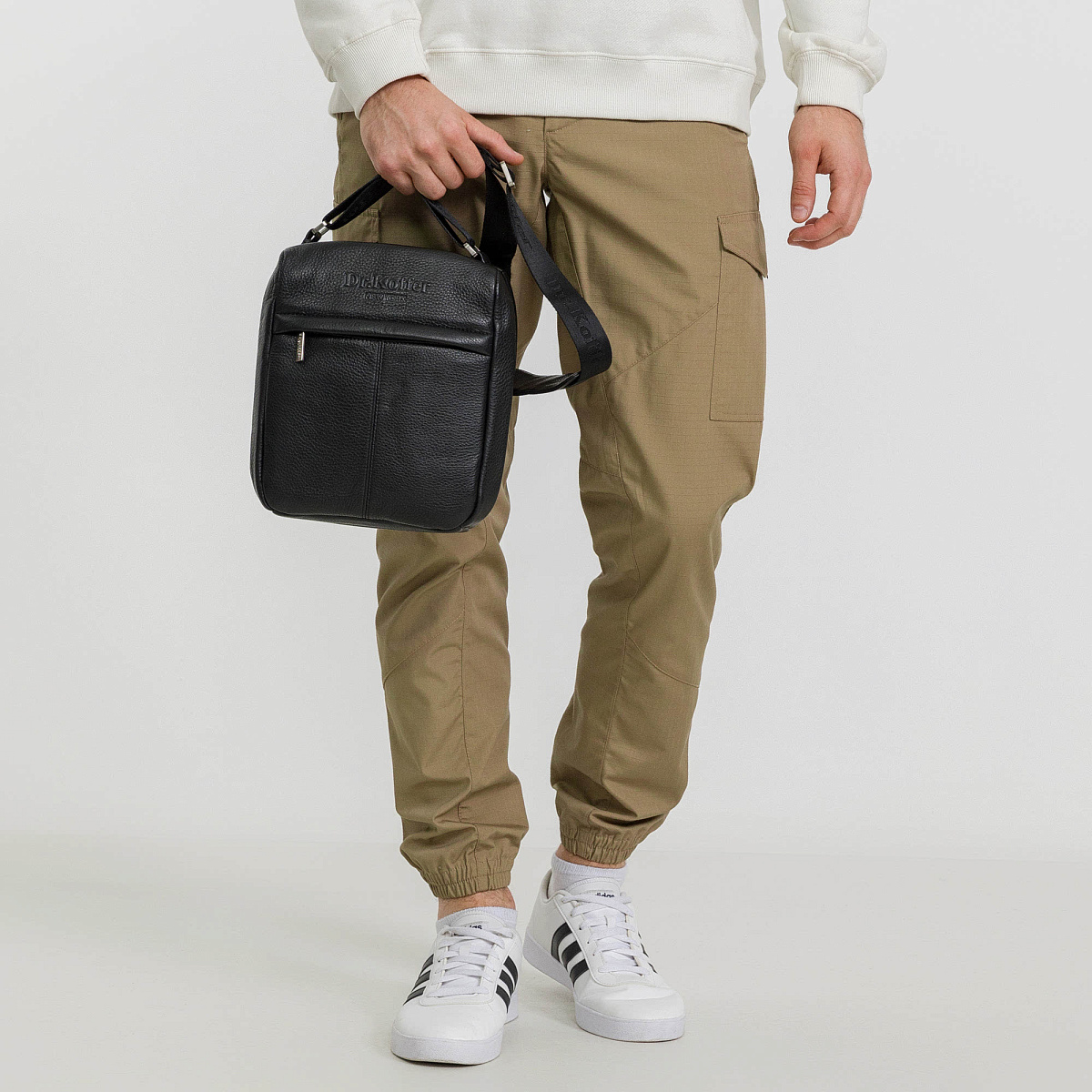 Сумка через плечо Dr.Koffer из натуральной кожи черная