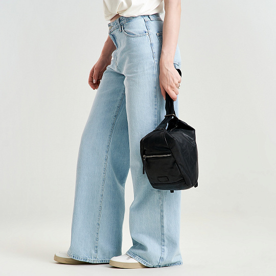 Сумка через плечо Dr.Koffer из натуральной кожи черная