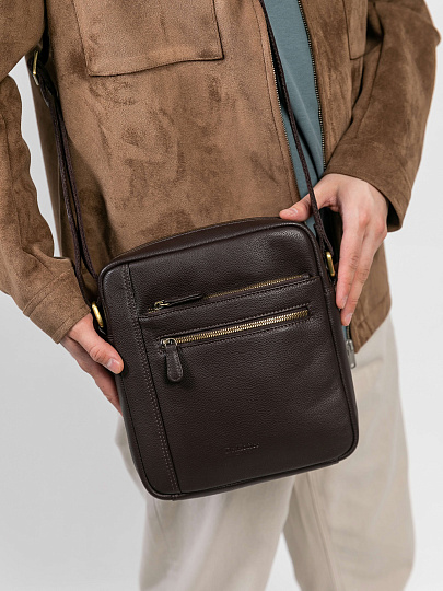 Сумка через плечо Dr.Koffer из натуральной кожи коричневая