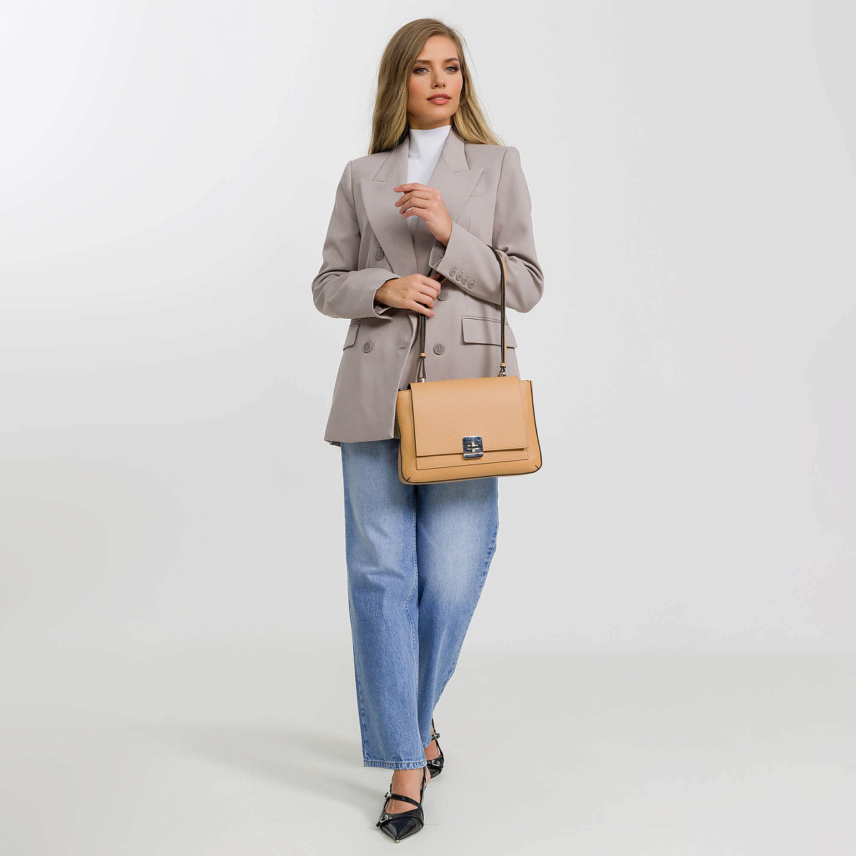 Женская сумка Dr. Koffer из натуральной кожи бежевая