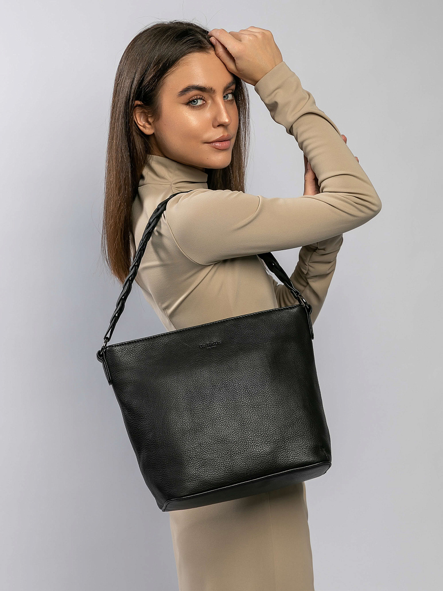 Женская сумка Dr.Koffer из натуральной кожи чёрная