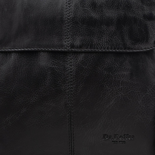 Сумка через плечо Dr.Koffer из натуральной кожи черная