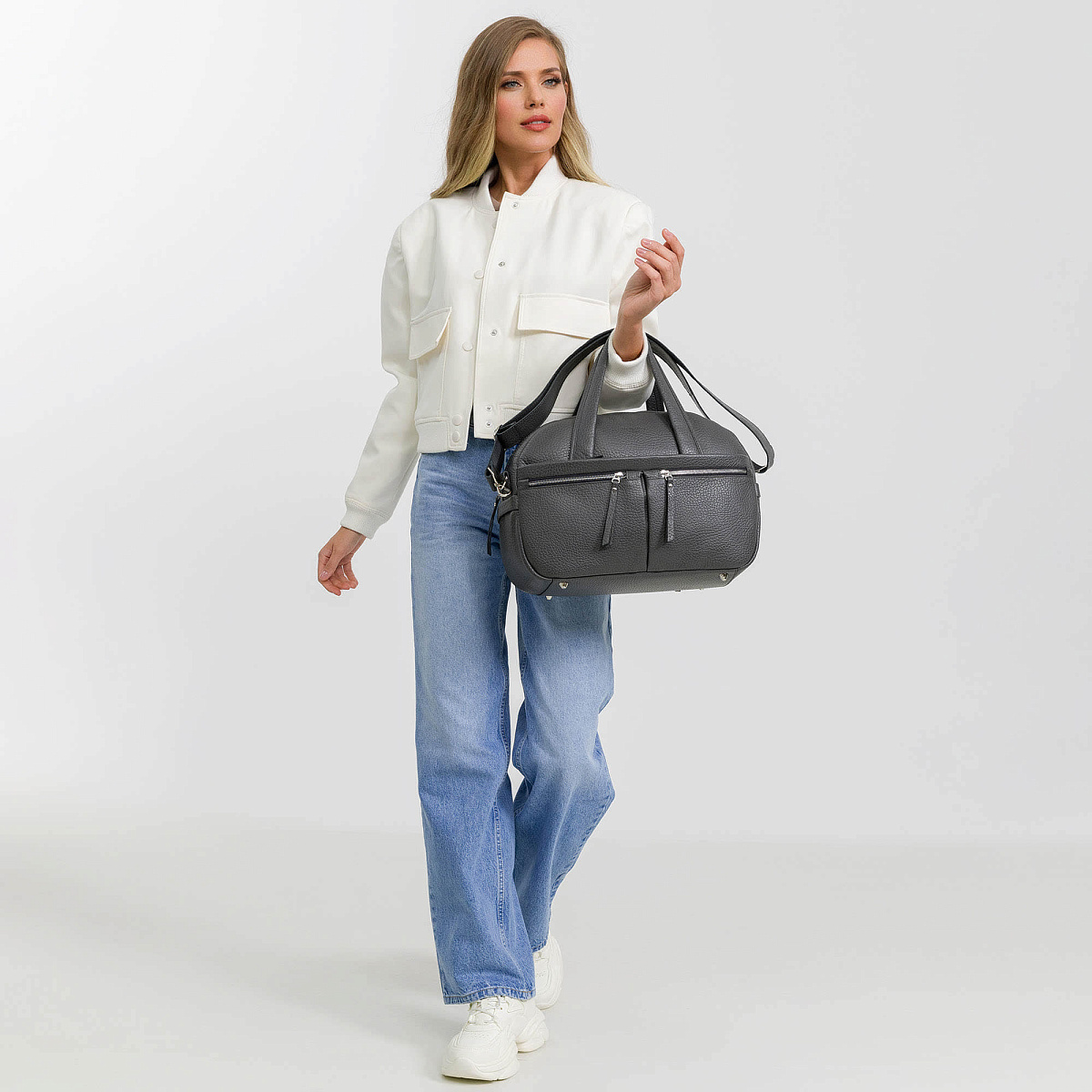 Сумка дорожная Dr.Koffer из натуральной кожи серая