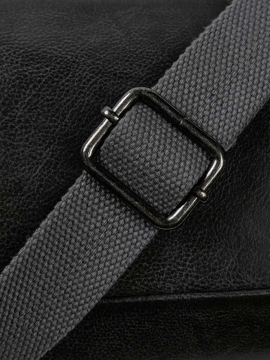 Сумка на пояс Dr. Koffer из натуральной кожи серая