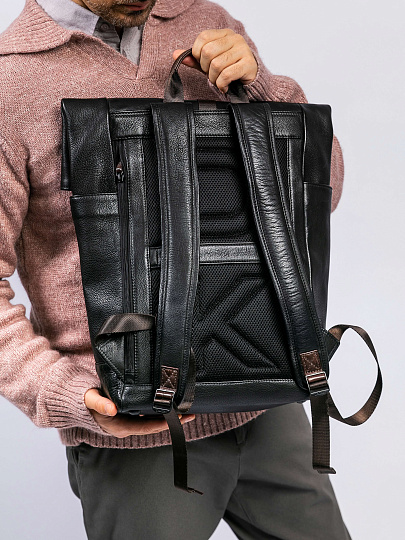 Рюкзак Dr. Koffer из натуральной кожи черный