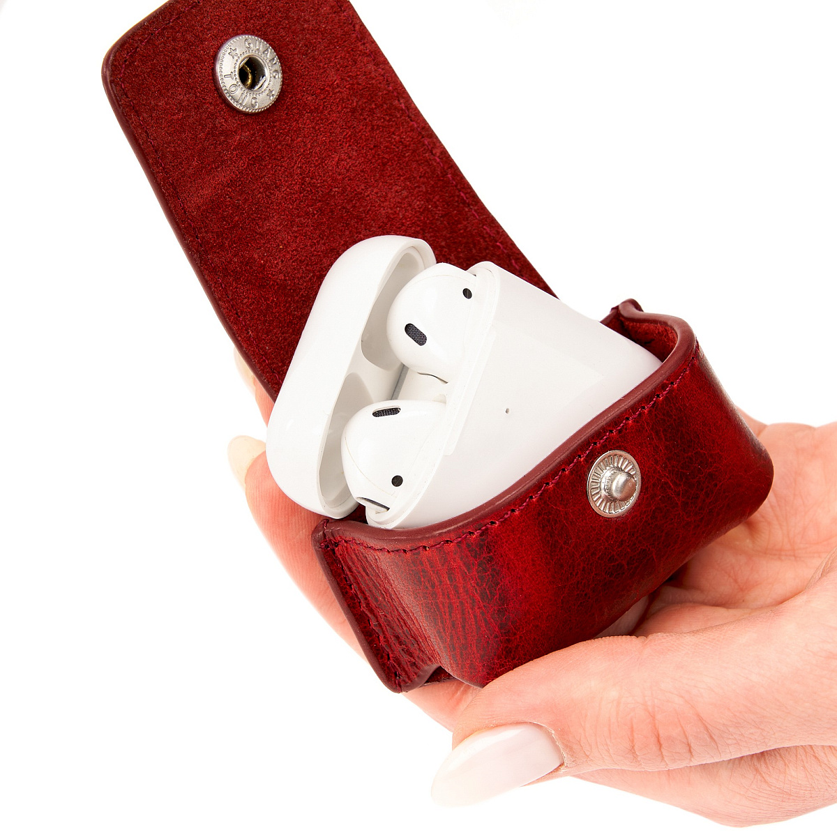 Чехол для AirPods из натуральной кожи красный Dr.Koffer