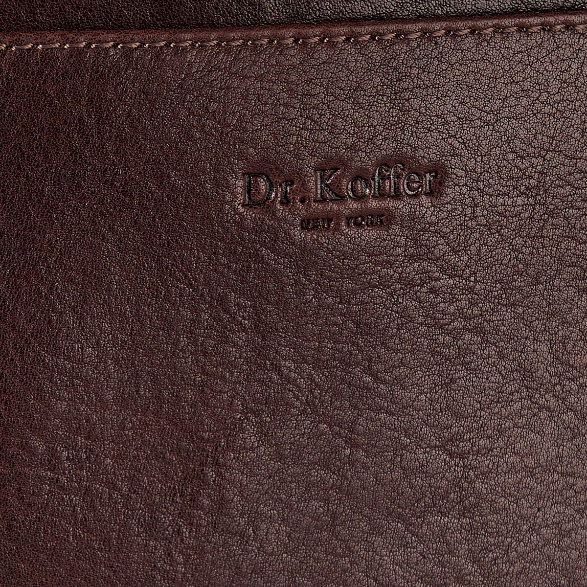 Папка для документов с ручкой Dr. Koffer из натуральной кожи