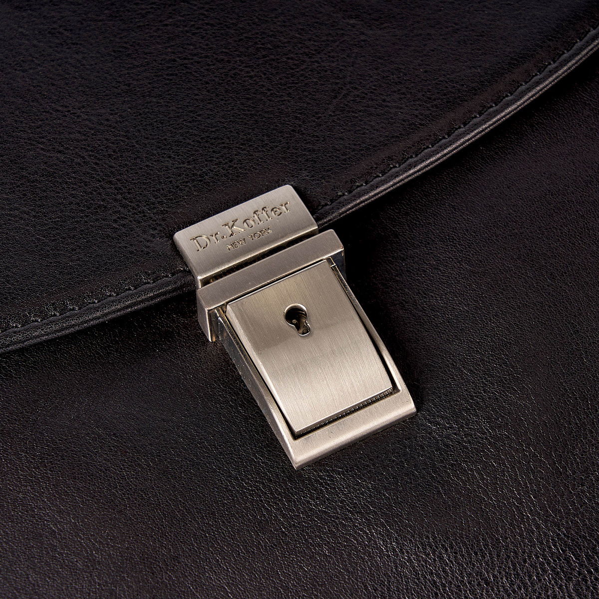 Портфель Dr.Koffer из натуральной кожи черный