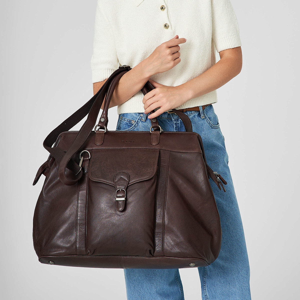 Сумка дорожная Dr.Koffer из натуральной кожи коричневая