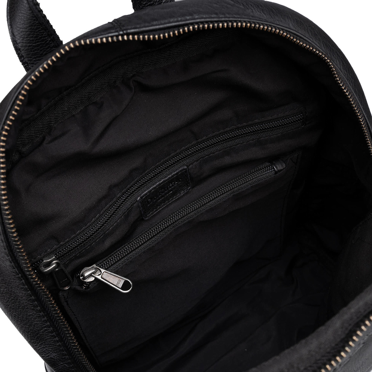 Рюкзак Dr.Koffer из натуральной кожи черный