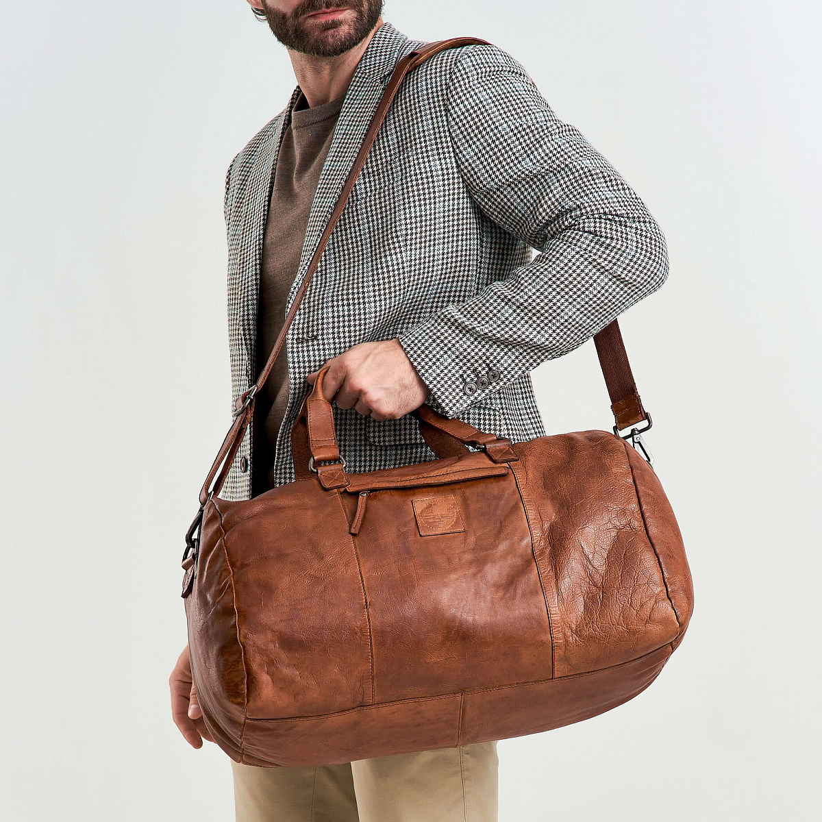 Сумка дорожная Dr.Koffer из натуральной кожи коричневая