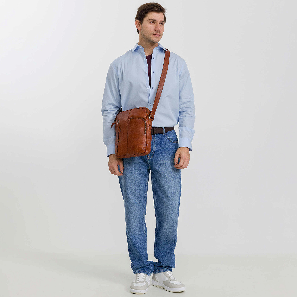 Сумка через плечо Dr.Koffer из натуральной кожи коричневая