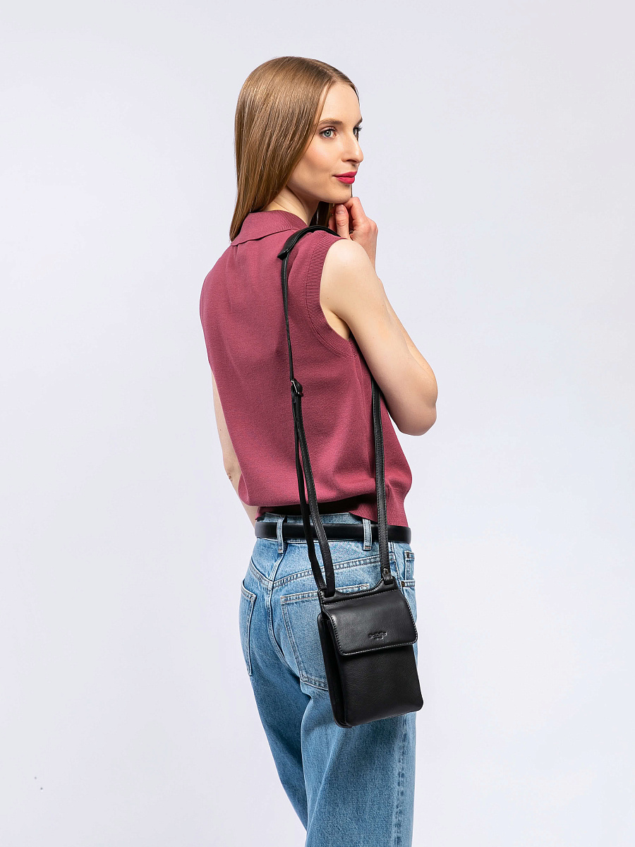 Сумка через плечо Dr.Koffer из натуральной кожи черная