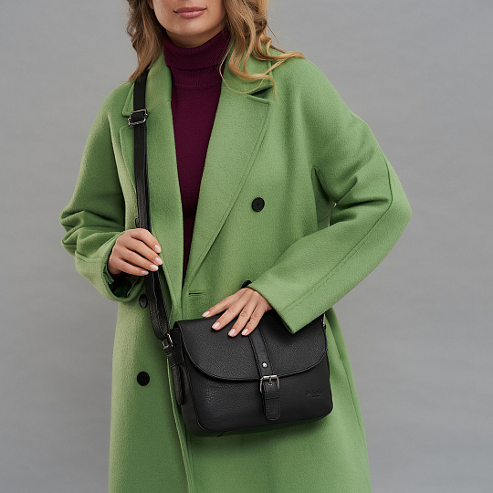 Сумка через плечо Dr.Koffer из натуральной кожи черная