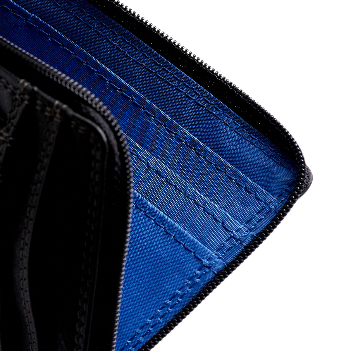 Кредитница Dr.Koffer из натуральной кожи черная