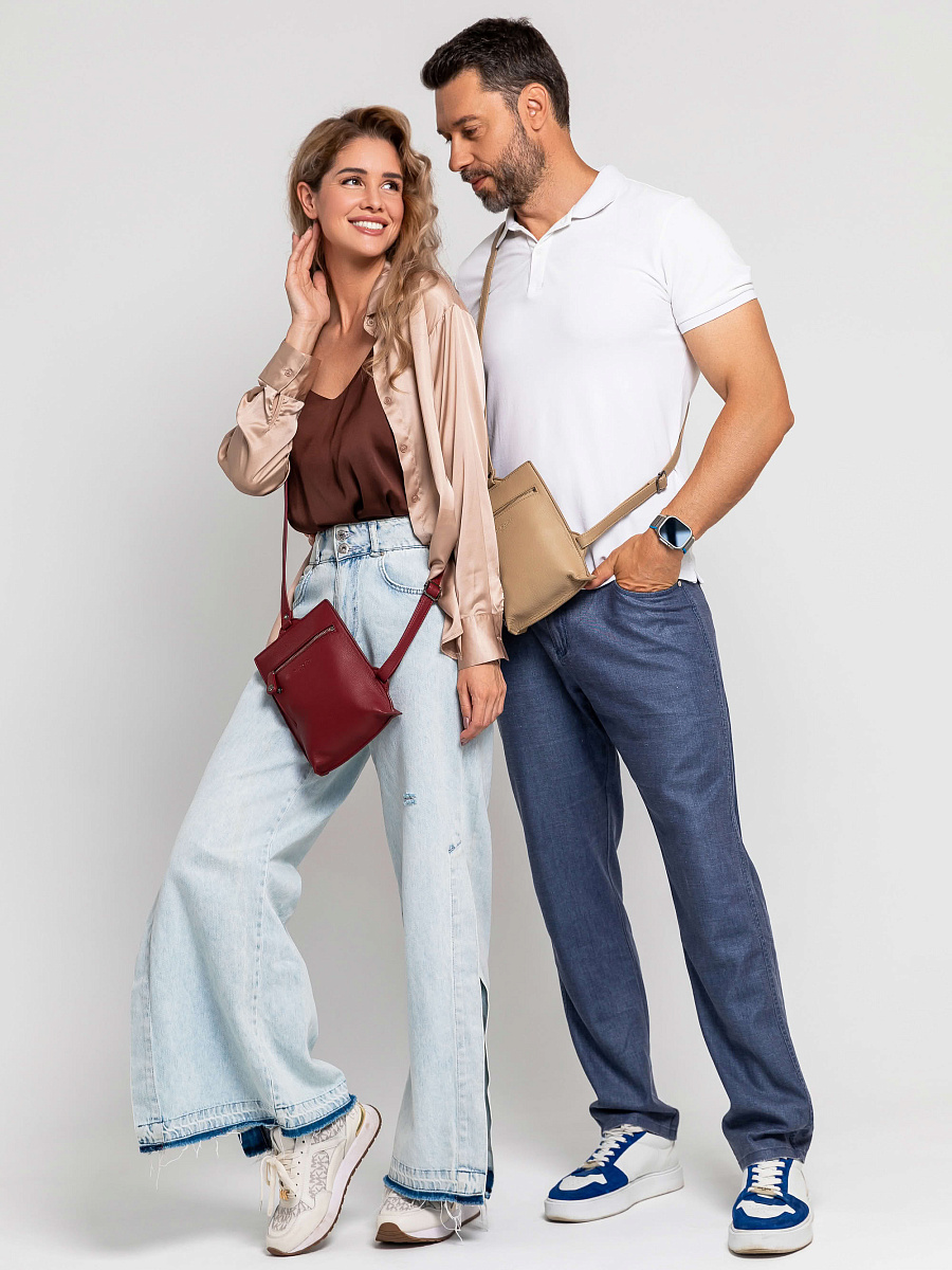 Сумка через плечо Dr.Koffer из натуральной кожи бежевая