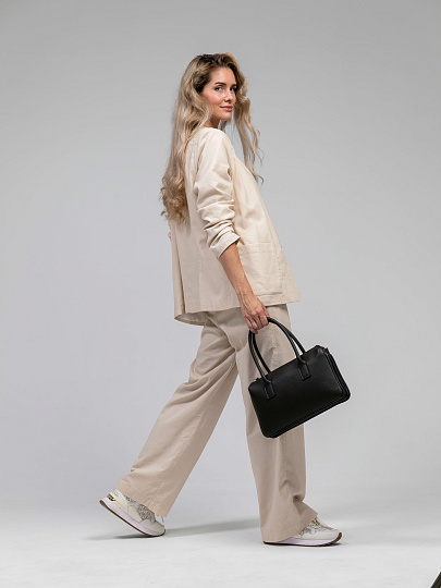 Женская сумка Dr.Koffer из натуральной кожи черная