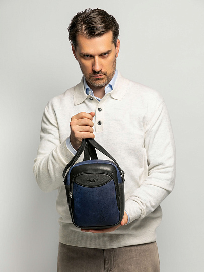 Сумка через плечо Dr.Koffer из натуральной кожи синяя