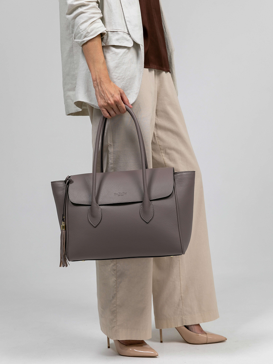 Женская сумка Dr.Koffer из натуральной кожи пыльная роза