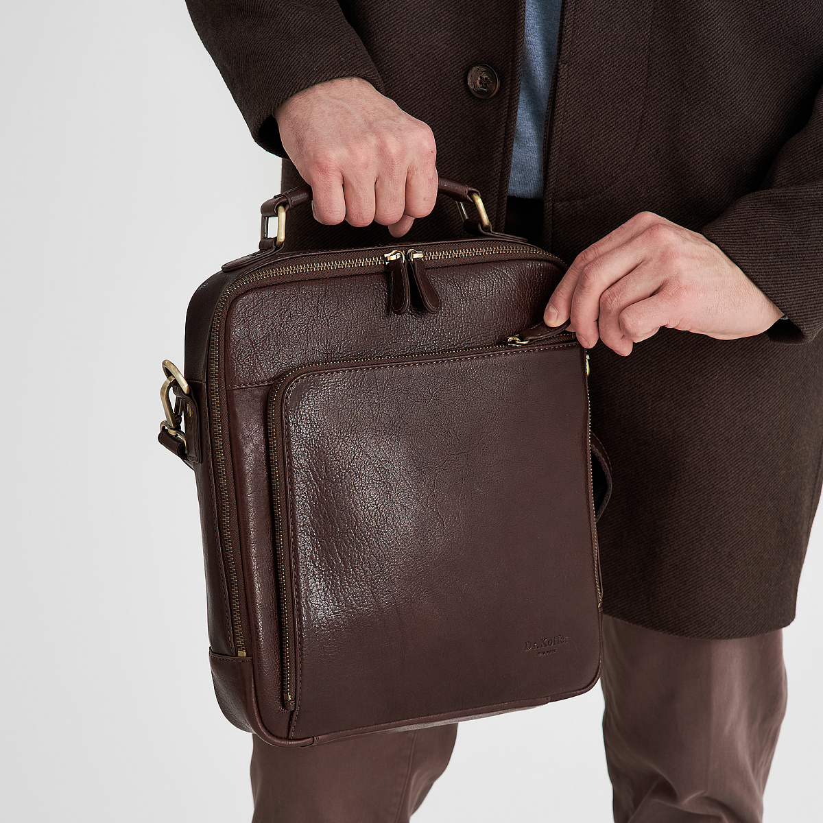 Сумка через плечо Dr.Koffer из натуральной кожи коричневая