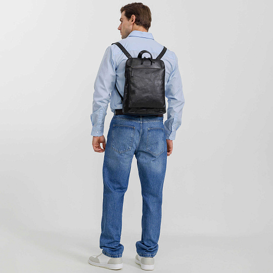 Рюкзак Dr.Koffer из натуральной кожи черный