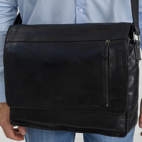 Сумка через плечо Dr.Koffer из натуральной кожи черная