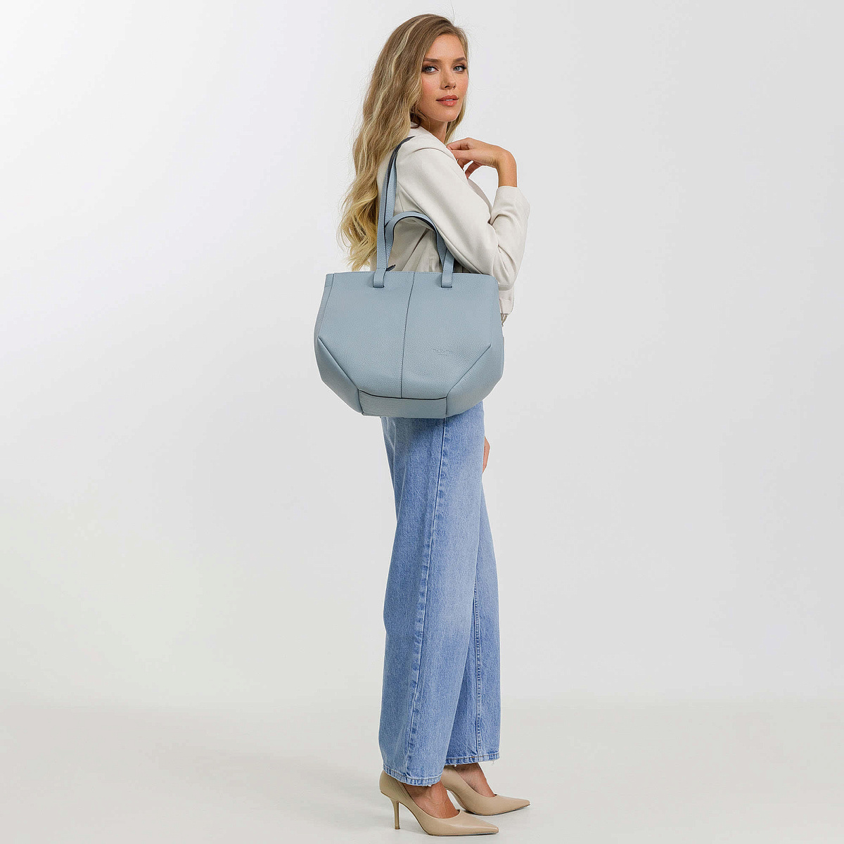 Женская сумка Dr. Koffer из натуральной кожи голубая