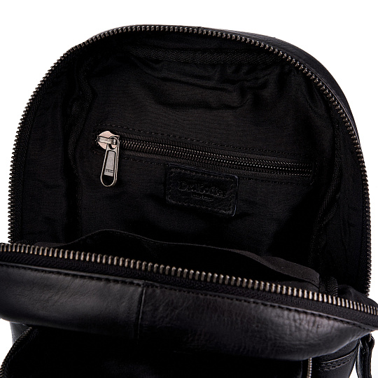 Рюкзак Dr.Koffer из натуральной кожи черный