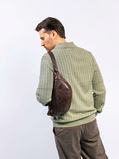 Сумка на пояс Dr. Koffer из натуральной кожи коричневая