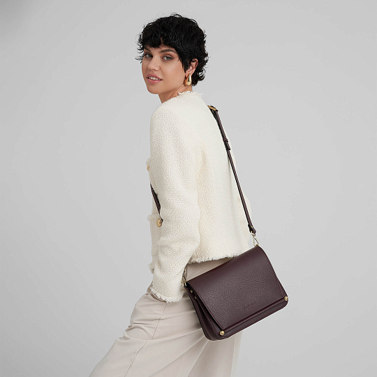 Женская сумка Dr. Koffer из натуральной кожи бордовая