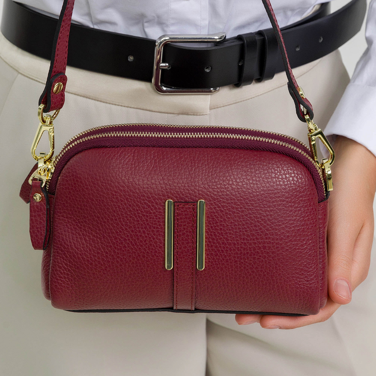 Женская сумка Dr. Koffer из натуральной кожи красная