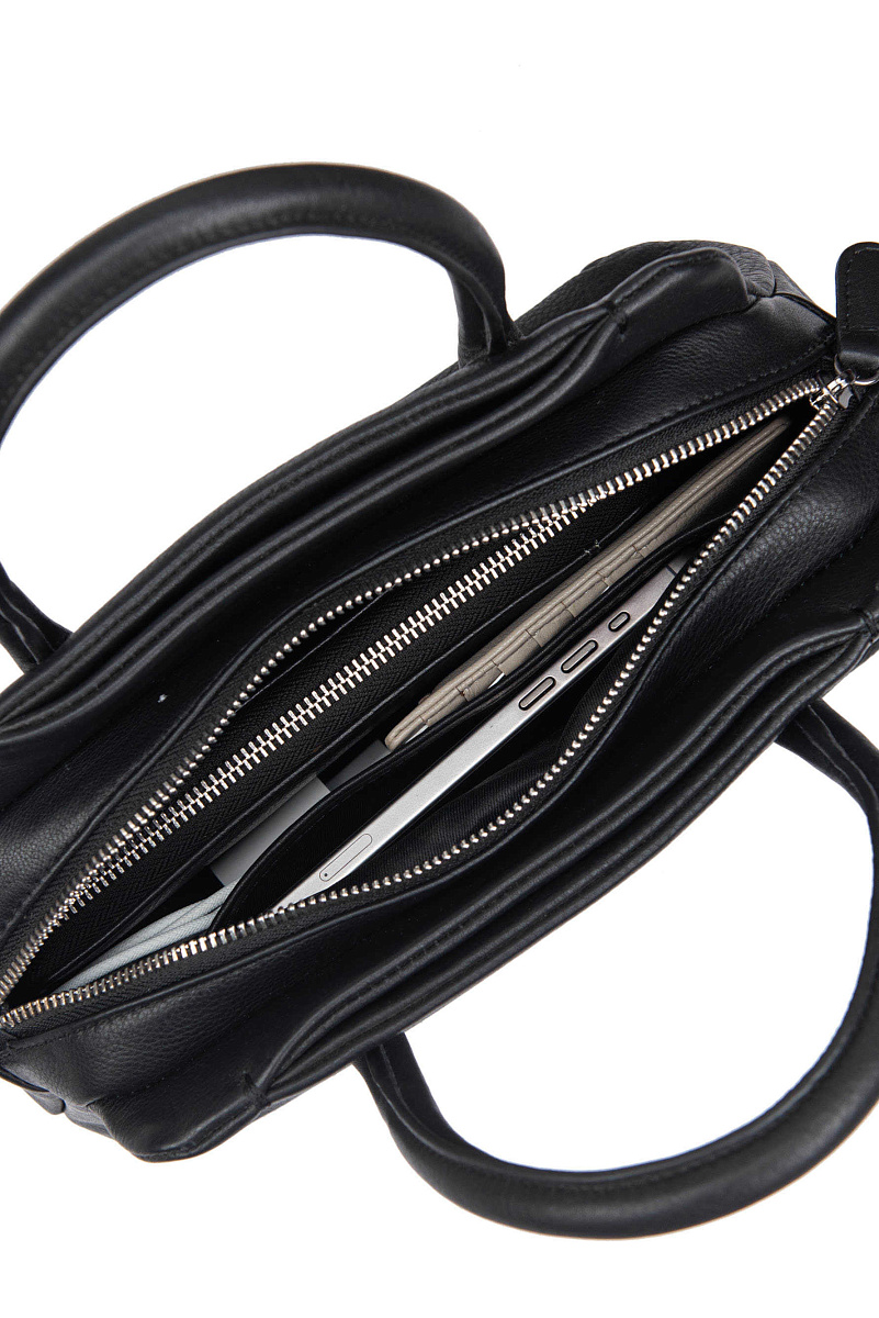 Женская сумка Dr.Koffer из натуральной кожи черная