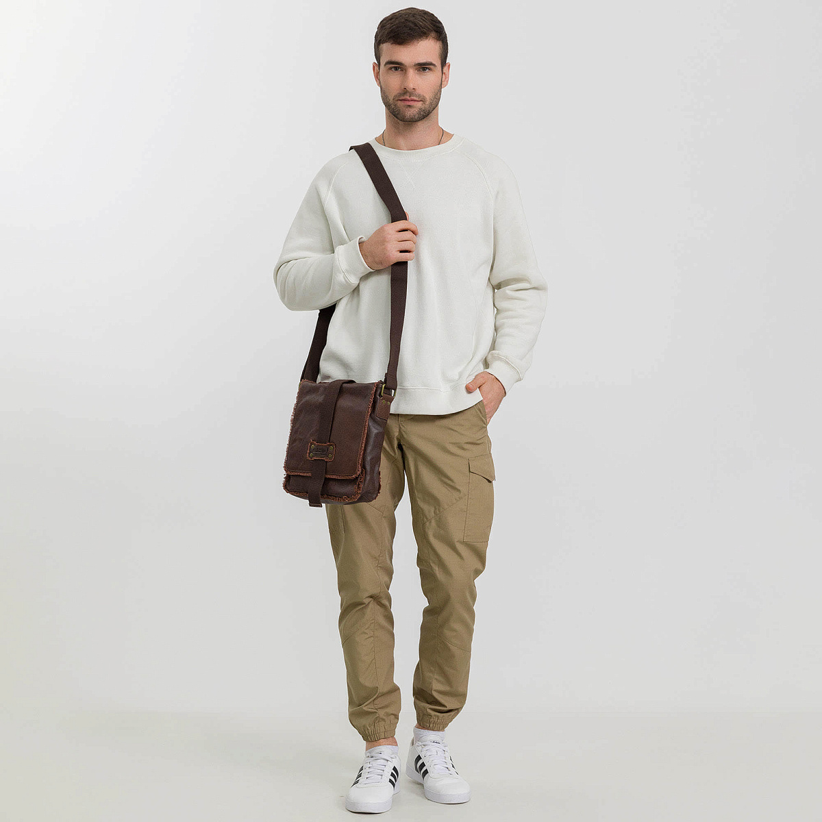 Сумка через плечо Dr.Koffer из натуральной кожи коричневая