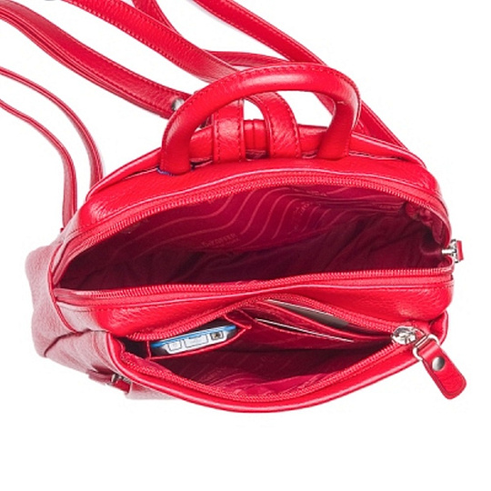 Женская кожаная сумка-рюкзак с ручкой-петелькой и двумя наружными карманами Dr.Koffer B402383-01-12