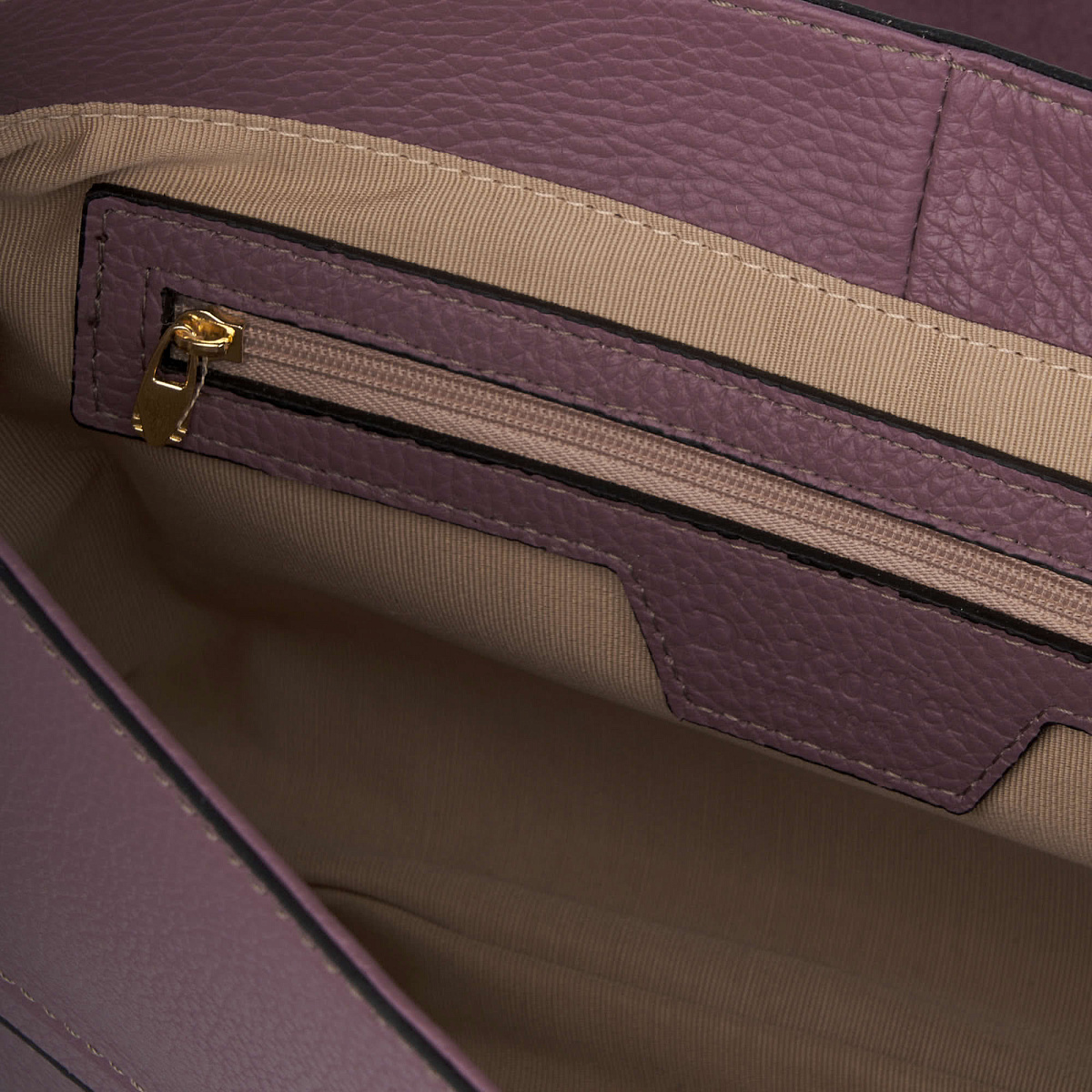 Женская сумка Dr. Koffer из натуральной кожи фиолетовая