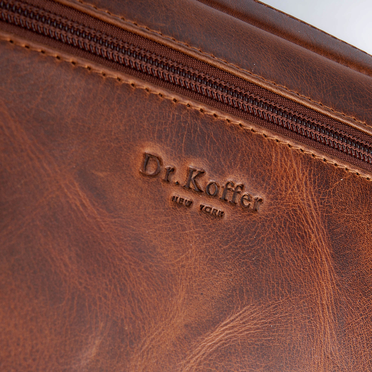 Сумка барсетка из натуральной кожи Dr. Koffer коричневая