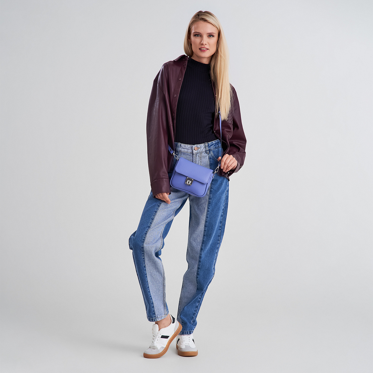 Женская сумка Dr. Koffer из натуральной кожи фиолетовая