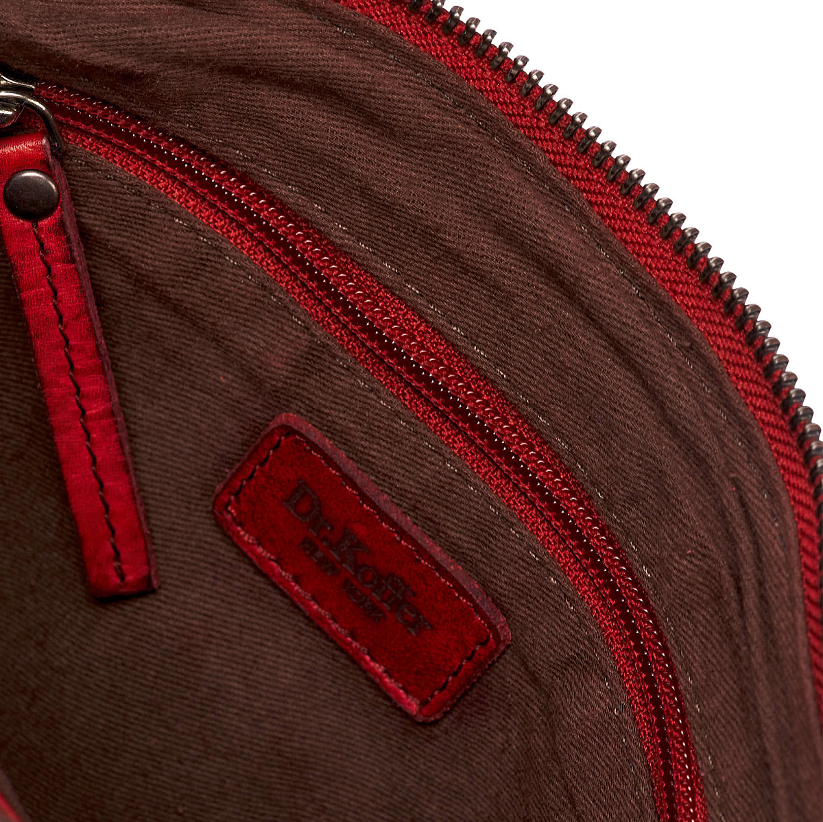 Сумка через плечо Dr.Koffer из натуральной кожи красная