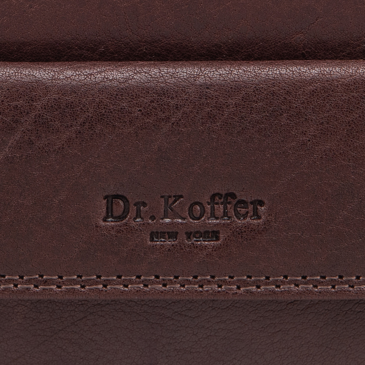 Ключница Dr.Koffer из натуральной кожи темно-коричневая