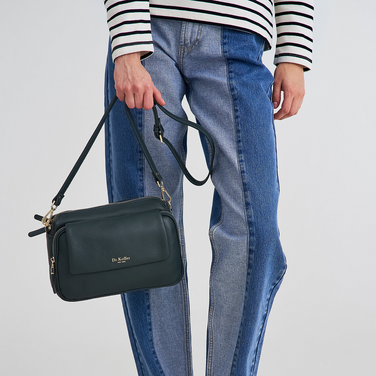 Женская сумка  Dr. Koffer из натуральной кожи зеленая