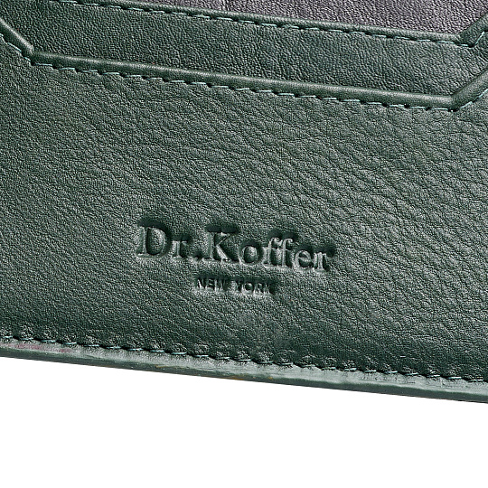 Кредитница Dr.Koffer из натуральной кожи зеленая