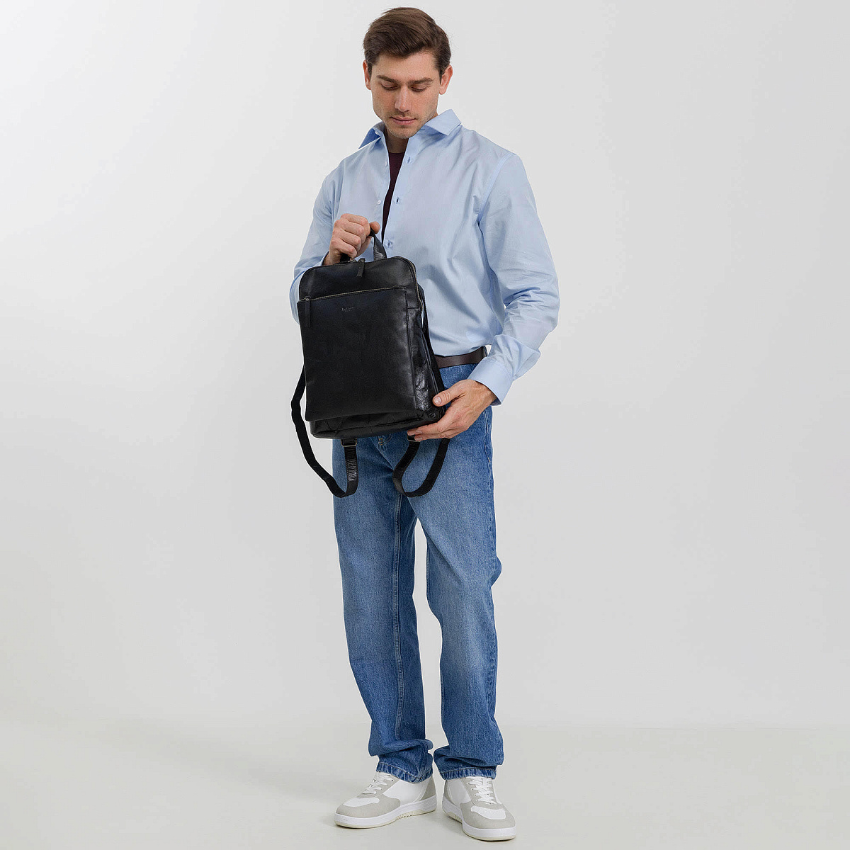 Рюкзак Dr.Koffer из натуральной кожи черный