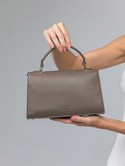 Женская сумка Dr.Koffer из натуральной кожи бежевая