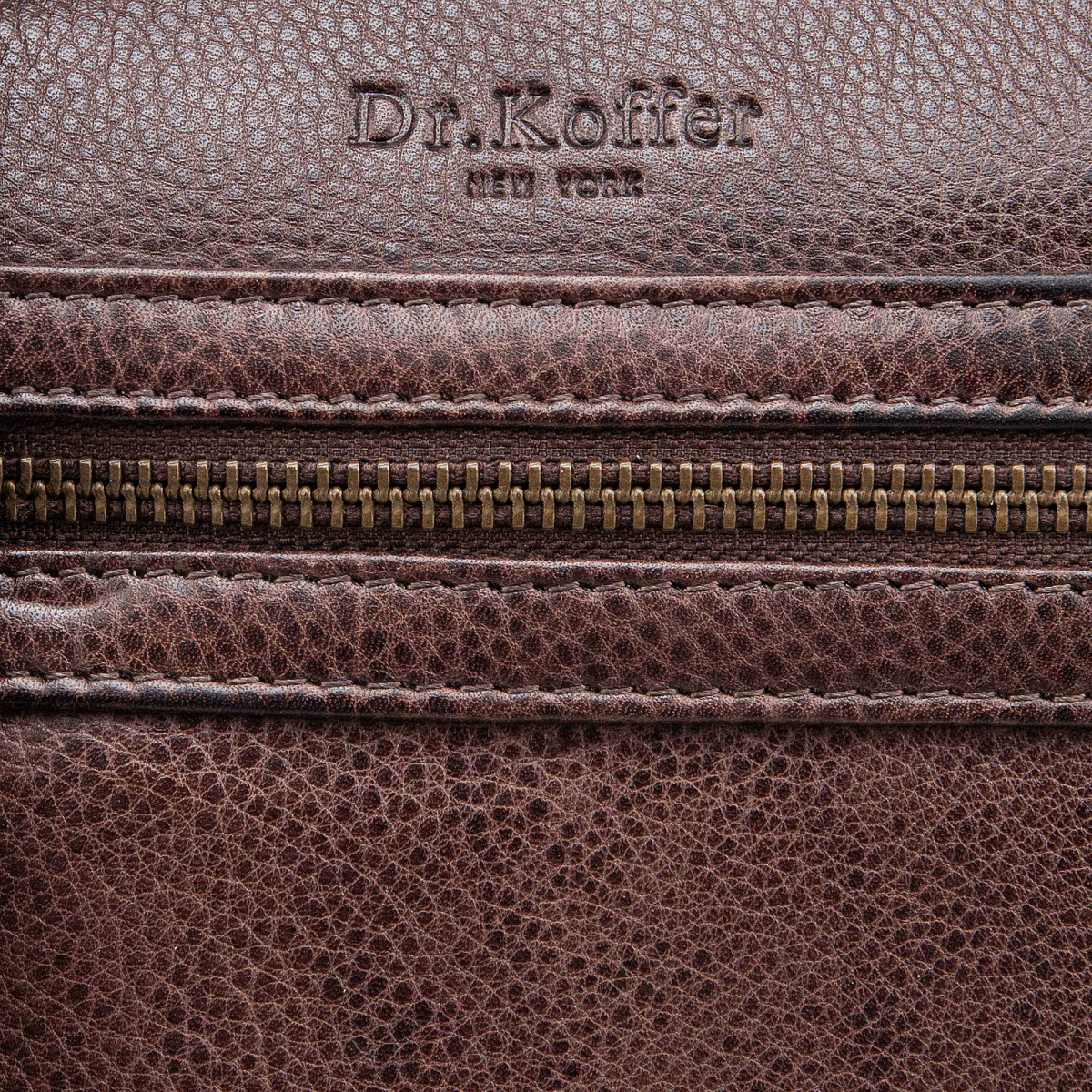 Сумка через плечо Dr.Koffer из натуральной кожи коричневая