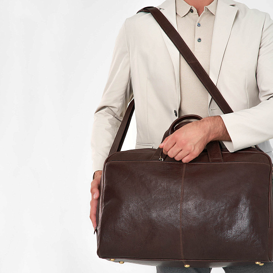 Сумка дорожная Dr.Koffer из натуральной кожи коричневая