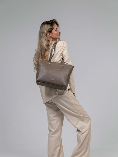 Женская сумка Dr.Koffer из натуральной кожи бежевая