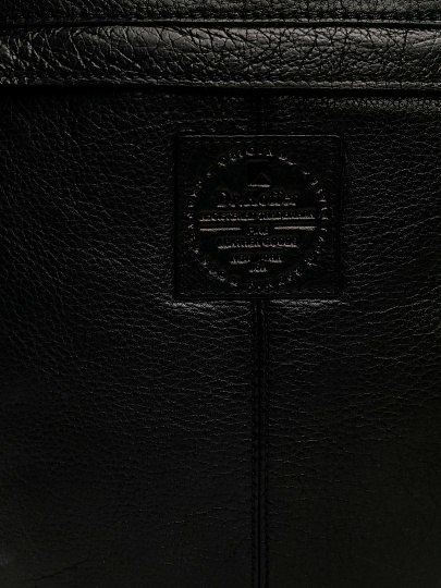 Сумка через плечо Dr.Koffer из натуральной кожи черная