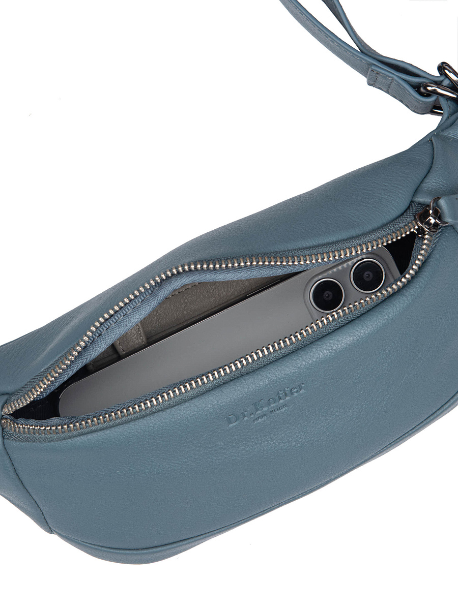 Сумка на пояс Dr. Koffer из натуральной кожи голубая