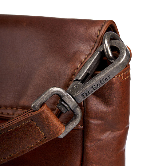 Женская сумка Dr.Koffer из натуральной кожи светло-коричневая