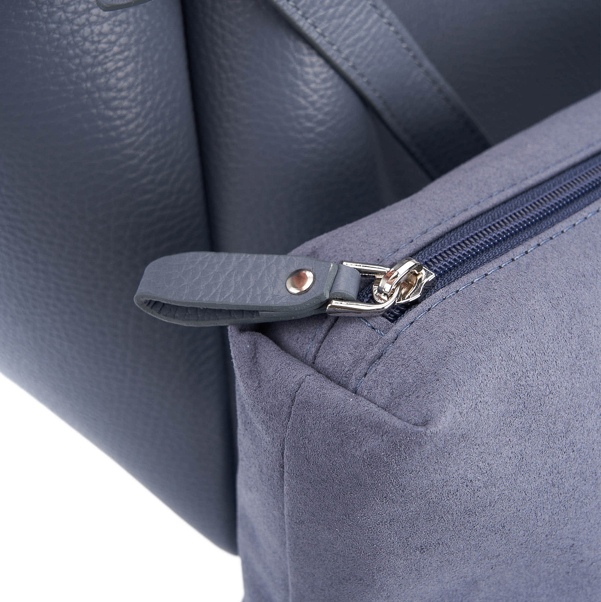 Женская сумка Dr. Koffer из натуральной кожи серая